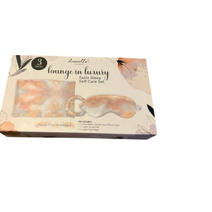 Danielle Creations Satin Sleep Self Care Set Queen Pink White NIB
